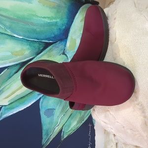 Merrell Women's Encore Kassie Mule Clog Size 1 Burgundy Red Quilt Fabric SlipOn